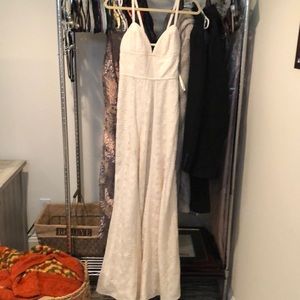NWOT never worn BCBG Max Azria crochet lace maxi dress 🌟